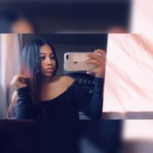 Meet your Posher, Eva